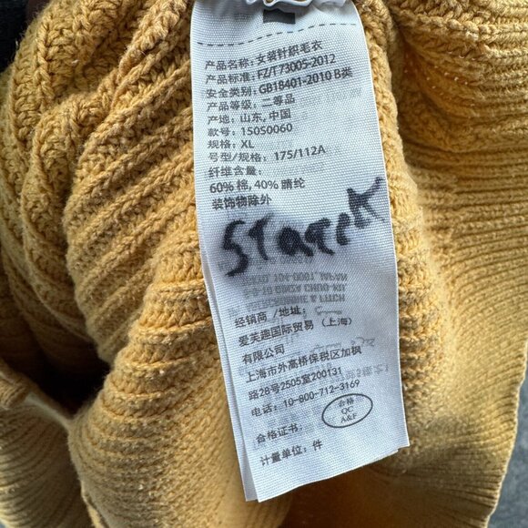 Abercrombie & Fitch Sweater Womens XL Gold Pullover Knit Ribbed Button Crew - Picture 5 of 9